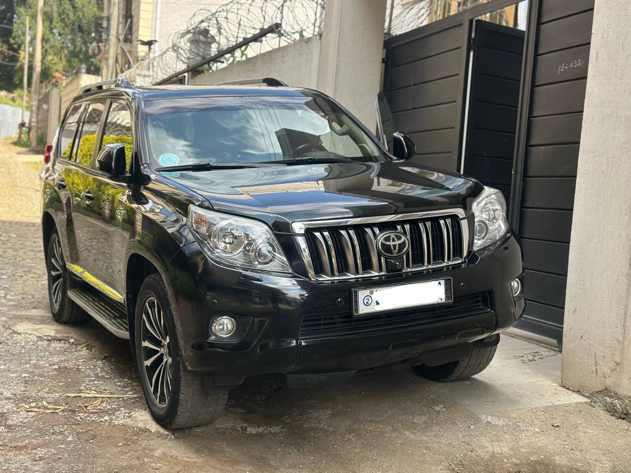 Toyota Land Cruiser 2013