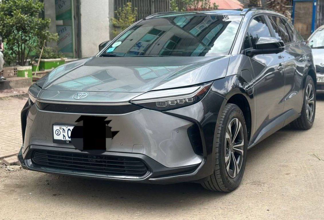 Toyota Land Cruiser 2023