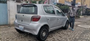 Toyota Land Cruiser 2001 exterior