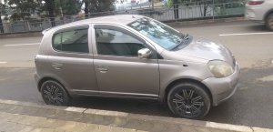 Toyota Land Cruiser 2001 exterior