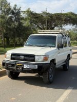 Toyota Land Cruiser 2010 exterior