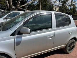 Toyota Land Cruiser 2004 exterior