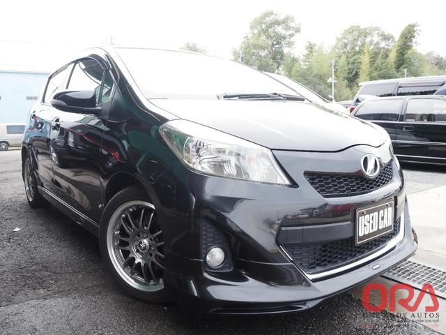 TOYOTA VITZ RS 2011 BLACK TOYOTA VITZ RS 2011 BLACK