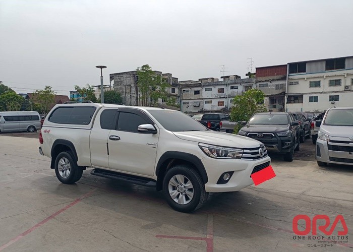 2018 TOYOTA Hilux SMART CAB 4WD Manual 2018 2.8L TOYOTA Hilux SMART CAB 4WD Manual 2018 2.8L for Sale