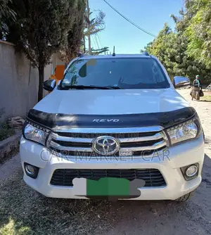 2019 Toyota Hilux for Sale