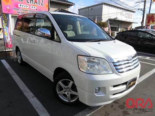 2002 TOYOTA NOAH 2002 2.0L TOYOTA NOAH 2002 2.0L for Sale
