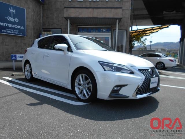 2017 LEXUS CT CT200H VERSION C 2017 1.8L LEXUS CT CT200H VERSION C 2017 1.8L for Sale