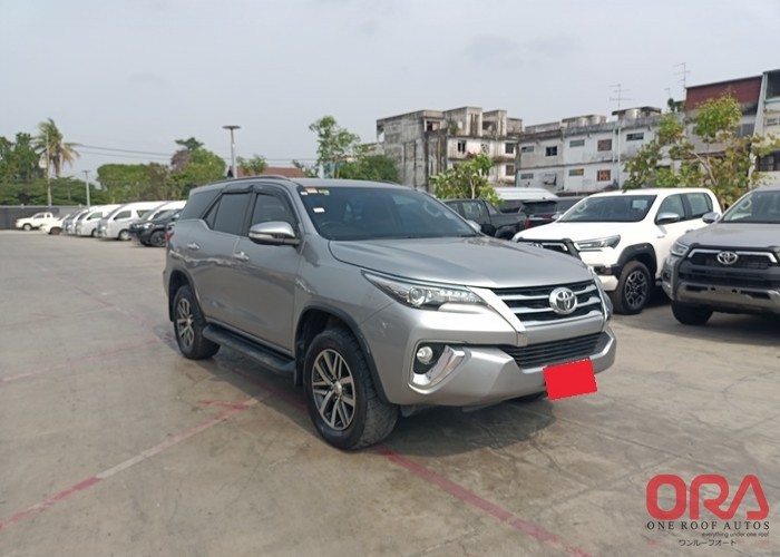 2017 TOYOTA FORTUNER 2WD AT 2017 2.4L TOYOTA FORTUNER 2WD AT 2017 2.4L for Sale