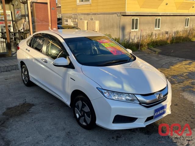 2015 HONDA GRACE HYBRID LX 2015 1.5L HONDA GRACE HYBRID LX 2015 1.5L for Sale