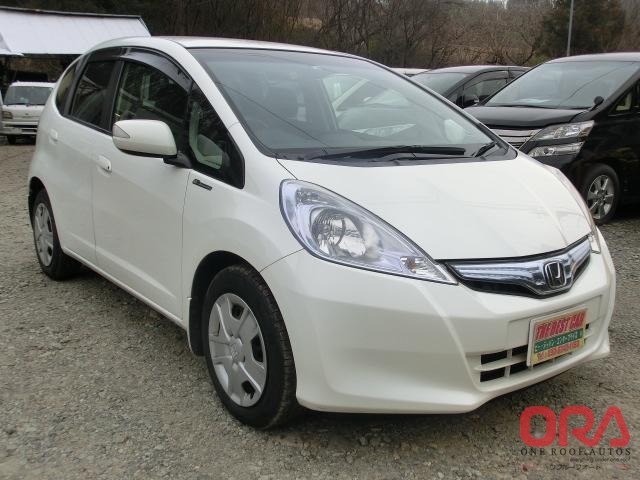 2012 HONDA FIT HYBRID 10TH ANNIVERSARY 2012 1.3L HONDA FIT HYBRID 10TH ANNIVERSARY 2012 1.3L for Sale