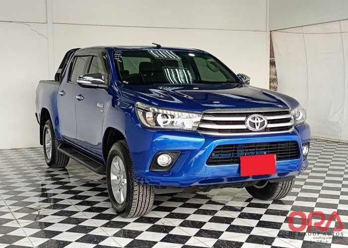 2015 TOYOTA DOUBLE CAB 4WD AT 2015 2.8L TOYOTA DOUBLE CAB 4WD AT 2015 2.8L for Sale