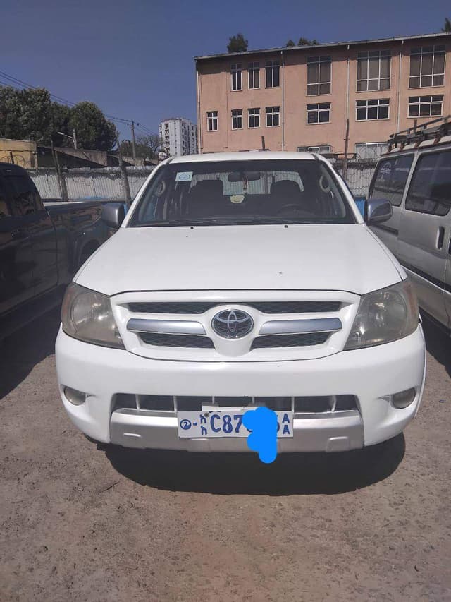 2008 Toyota Hilux for Sale