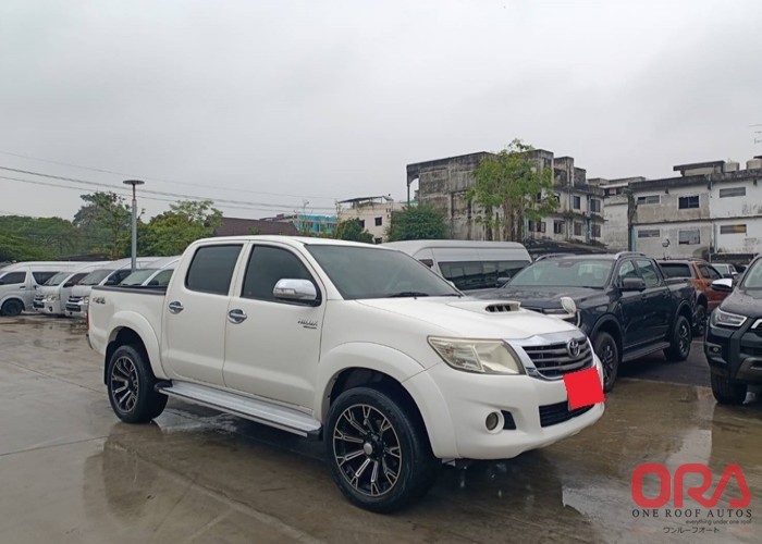 2012 TOYOTA DOUBLE CAB 4WD MT 2012 2.5L TOYOTA DOUBLE CAB 4WD MT 2012 2.5L for Sale
