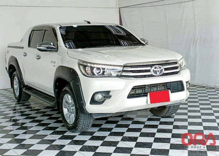 2017 TOYOTA DOUBLE CAB 4WD AT 2017 2.8L TOYOTA DOUBLE CAB 4WD AT 2017 2.8L for Sale