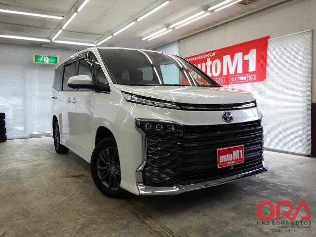 2022 TOYOTA VOXY HYBRID S-Z 2022 1.8L TOYOTA VOXY HYBRID S-Z 2022 1.8L for Sale