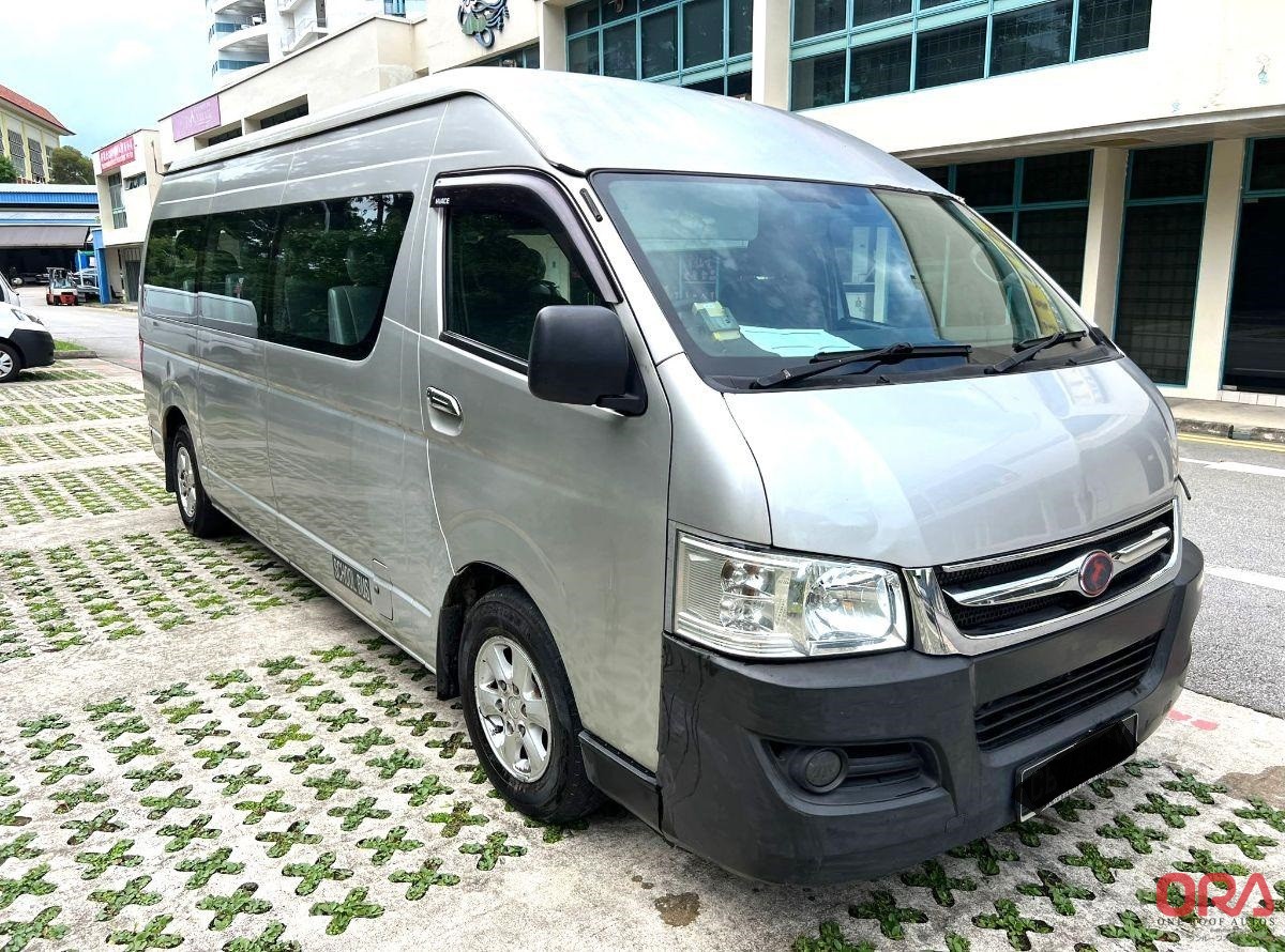 2013 JOYLONG HKL6540RCLWB 2013 SLIVER 2.8L JOYLONG HKL6540RCLWB 2013 SLIVER 2.8L for Sale