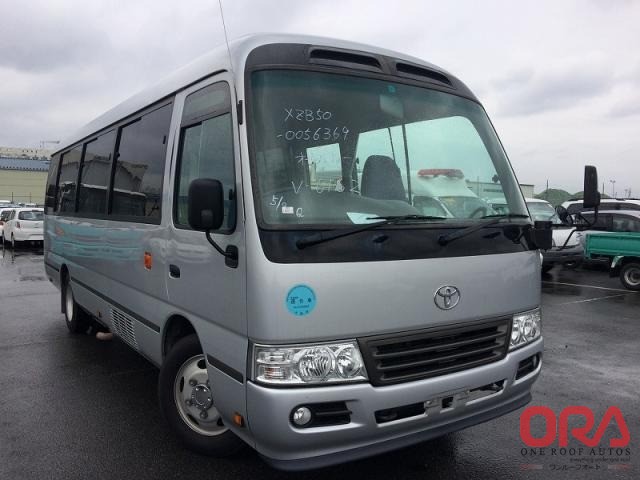 Toyota Coaster 2011 Silver Toyota Coaster 2011 Silver