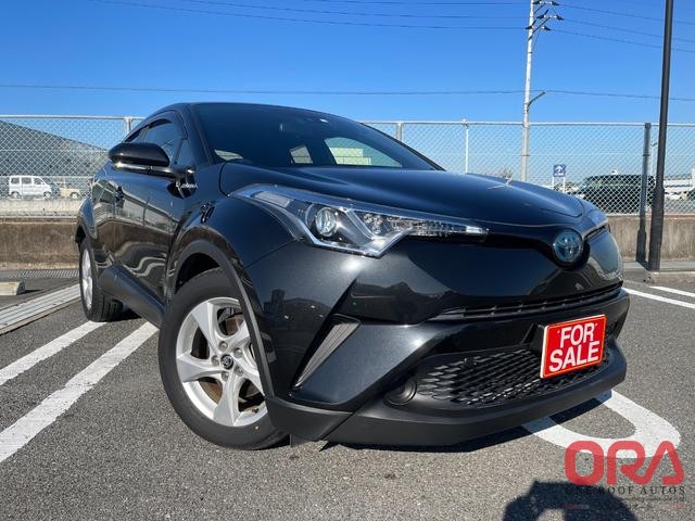 2018 TOYOTA C-HR 2018 AT HYBRID 2WD 1.8L TOYOTA C-HR 2018 AT HYBRID 2WD 1.8L for Sale