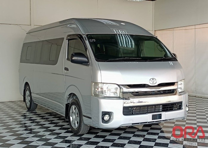 2017 TOYOTA COMMUTER 2WD MT 2017 3.0L TOYOTA COMMUTER 2WD MT 2017 3.0L for Sale