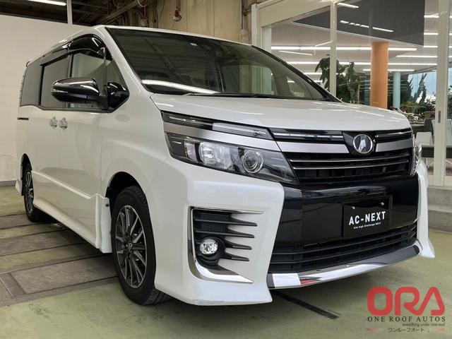 2017 TOYOTA VOXY ZS KIRAMEKI II 2017 2.0L TOYOTA VOXY ZS KIRAMEKI II 2017 2.0L for Sale