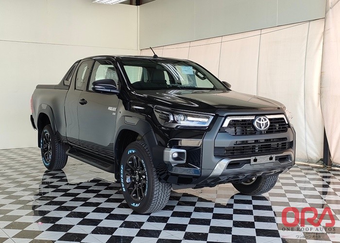 2024 TOYOTA SMART CAB 4WD AT 2024 2.8L TOYOTA SMART CAB 4WD AT 2024 2.8L for Sale