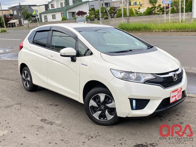 2016 HONDA FIT HYBRID L PACKAGE 2016 HONDA FIT HYBRID L PACKAGE 2016 for Sale