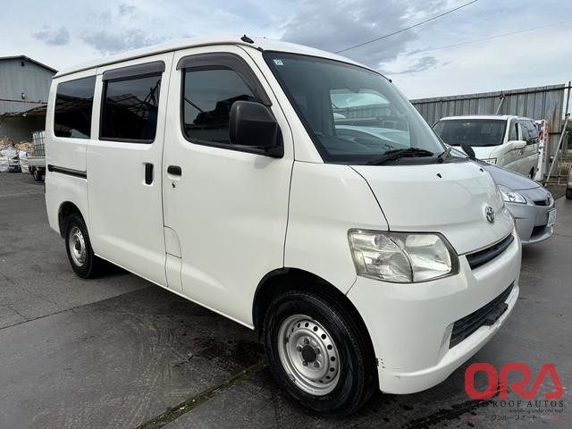 2013 TOYOTA LITE ACE VAN 2013 AT GASOLINE 1.5L TOYOTA LITE ACE VAN 2013 AT GASOLINE 1.5L for Sale