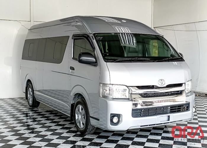 2017 TOYOTA COMMUTER 2WD MT 2017 3.0L TOYOTA COMMUTER 2WD MT 2017 3.0L for Sale