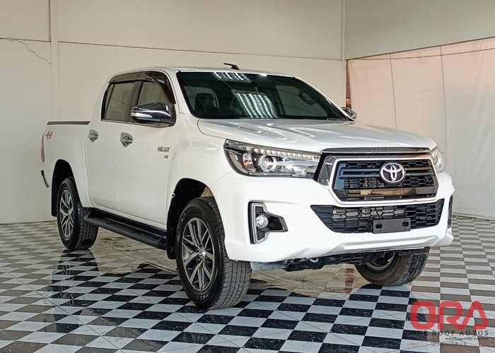 2017 TOYOTA DOUBLE CAB 4WD AT 2017 2.8L TOYOTA DOUBLE CAB 4WD AT 2017 2.8L for Sale